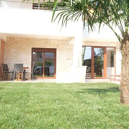 Villa Valerie Nikiti  Exterior foto